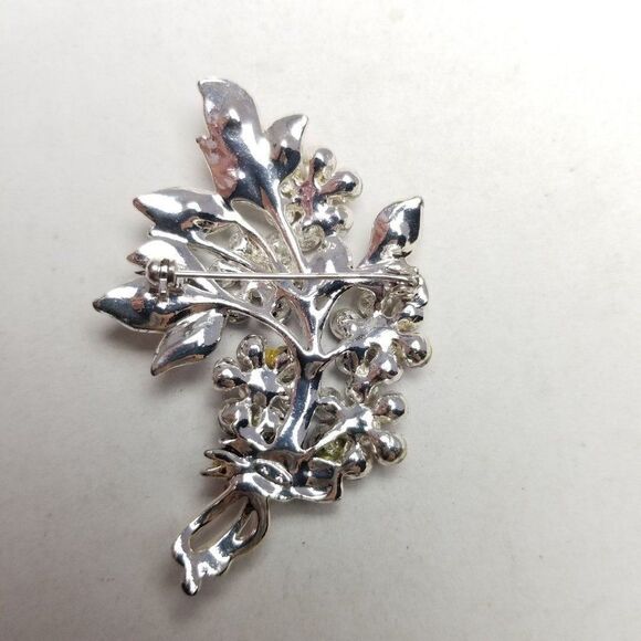 Vintage Pink Rhinestone Flower Cluster Bouquet Shape Brooch, Silver Tone, Estate - Picture 3 of 7